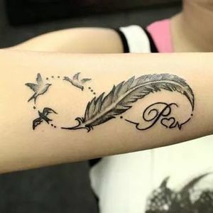 Meet your Posher, Ashely